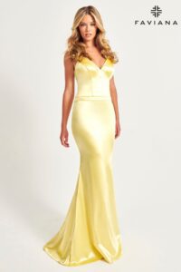 Timelessly and glamorous, this silky lemon yellow satin maxi prom dress is as stunning as it is comfortable. With a deep v-neck and crossover back it definitely exudes effortless elegance. 